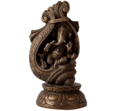 Rare Ganesha In A Conch Statue